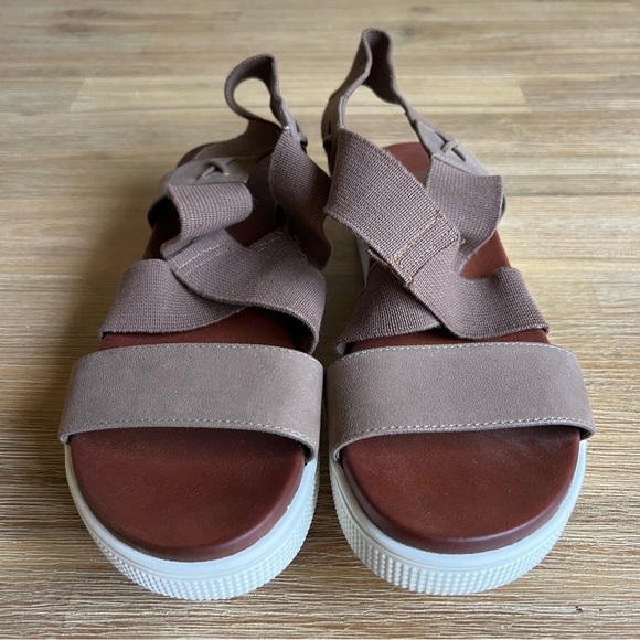 MIA Gizela Wide-Strap Sandals Women’s 8.5 Brown Platform Modern Comfort Shoe - Picture 7 of 11